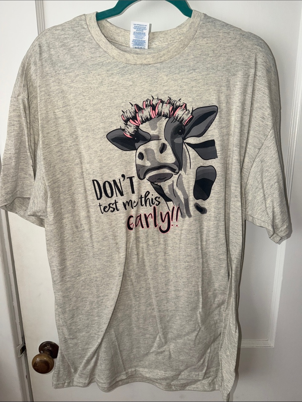 Gray Graphic Tee with Cow Design and Pink Accent